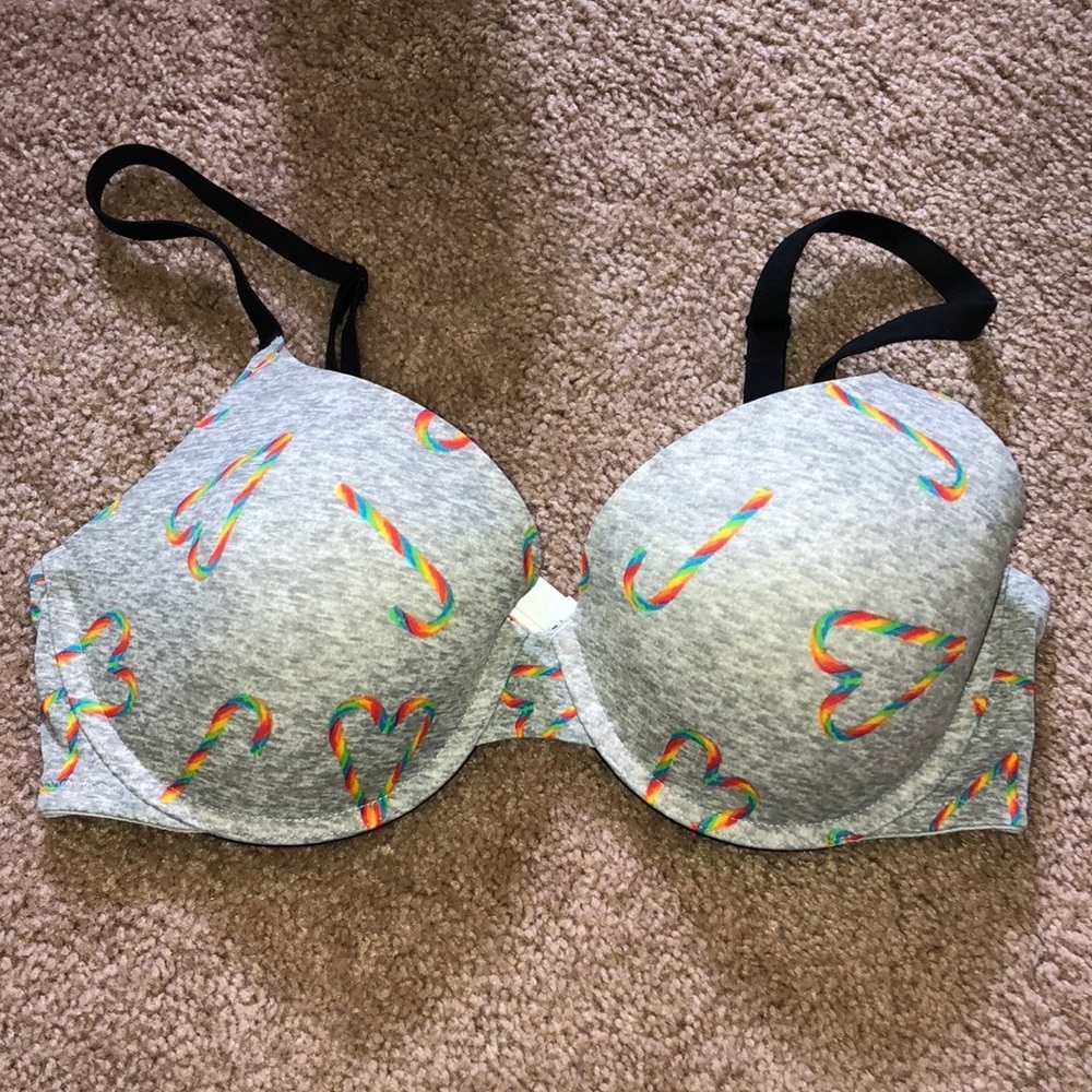 Pink Victoria’s Secret Gray Rainbow Hearts Christmas bra T- Shirt Bra sz 36D